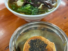 -老管板面(旭安园店)