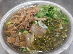 -花溪牛肉粉(八鸽岩店)