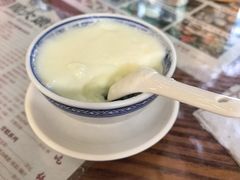 -周大娘牛乳(旧寨古村总店)