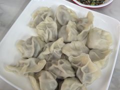 -孖妹上肉饺子馆