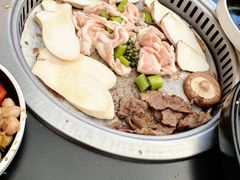 -犟牛家·榴莲烤肉(五棵松店)