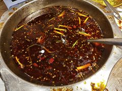 -乡土特色.冷锅鱼.牦牛肉汤锅