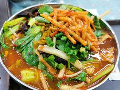 -红鼻子桂林米粉(金唐新光界店)