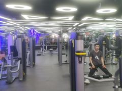 -宝德龙游泳健身