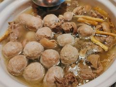 -老东风菜馆·羊肉火锅·海鲜·砂锅粥