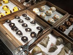 -领鲜活海鲜榴莲自助火锅(东门店)