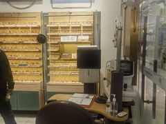 -MUJOSH木九十眼镜(月星环球港B1店)