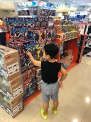 -宝大祥青少年儿童购物中心(普陀中环店)