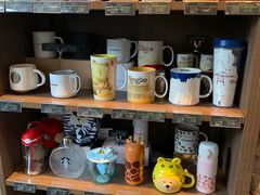 零售区-星巴克(宁波老外滩店)