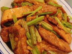 芹菜香干-湘江红·湖南招牌菜(莲花南路店)