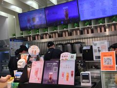 -CoCo都可(湖滨银泰店B区店)
