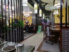 大堂-何氏排骨(左家塘店)