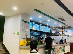 -老乡鸡(滨湖假日店)