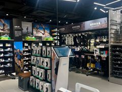 -迪卡侬(环球港店)
