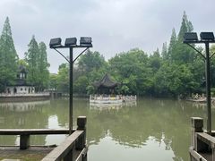 -汇龙潭