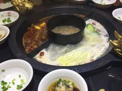 -重庆德庄火锅(体育中心店)