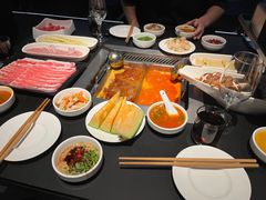 -海底捞火锅智慧餐厅(中骏世界城店)