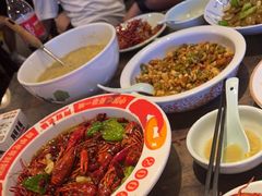 -阿财老铺·老蚌埠龙虾城(华夏总店)