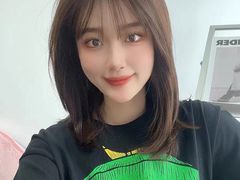 -LAQUEEN 时尚健康假发(万象城总店)