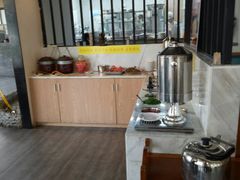 -小牛叔鲜切牛肉·火锅·烤肉自助(公济桥路店)