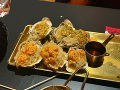 -何师烧烤Pro ·江湖川菜·小龙虾·精酿啤酒(太古里旗舰店)
