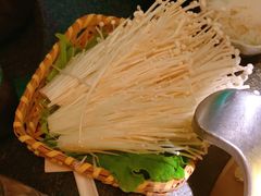 蘑菇拼盘-湊湊火锅·茶憩(恒隆广场店)