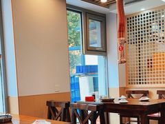 -韩风烤牛肉冷面店
