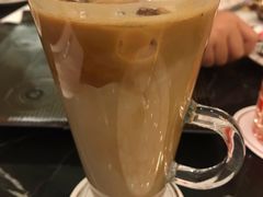 拿铁-Salon de The de Joel Robuchon(外滩18号店)