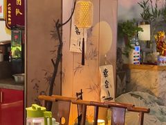 -卢大鲜鱼头捞饭(美利广场店)