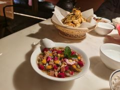 -初蓉丨遇见新川菜(亲贤街荣耀店)