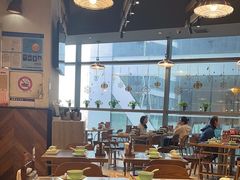 -潮界(LU·ONE凯德晶萃广场店)