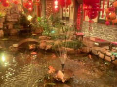 -鱼满舱·鲜活海鲜·正宗鲁菜