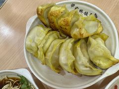 蒋家桥招牌锅贴-蒋家桥饺面店(东关街店)