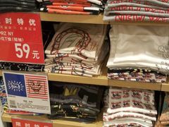 -优衣库(沈阳万象城店)