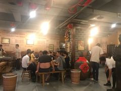 -白乐天毛肚火锅馆(解放碑店)