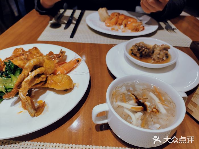 明月东一酒店·菲斯特自助餐厅图片