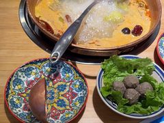 -洱火云南酸菜牛肉火锅(石景山当代商城店)