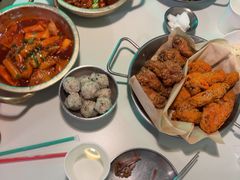 -富乐满 炸鸡&韩国料理 불로만(虹泉路店)