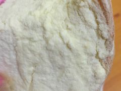 奶酪包-蜜津私房蛋糕(缤纷亚洲店)