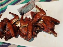金牌红烧乳鸽-兰桂坊粤泰美食(较场西店)
