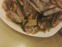 -龍记海鲜美食城(侨港风情街店)