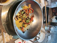 -七欣天香辣蟹火锅(上海银亿滨江店)