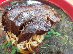-小龙大肉面馆