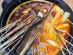 竹签串串自选-烫麻小郡肝串串火锅(首创奥特莱斯店)