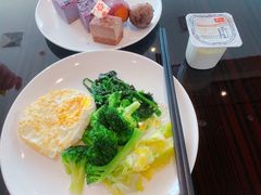 -无锡鼎尚皇冠酒店