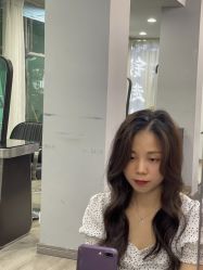 -诗悦发型SALON·圣罗兰店