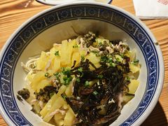 洋山芋榨菜肉丝-沪西老弄堂面馆(定西路店)