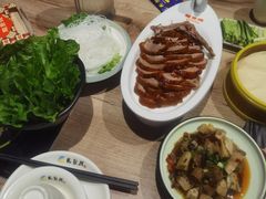 -龙聚德北京烤鸭(沙坪坝华宇A馆店)