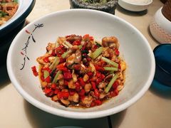 -佬麻雀·新湘菜(东方宝泰店)