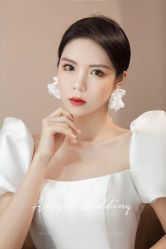 -艾米丽婚纱礼服